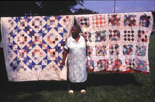 Traditional quilts discount